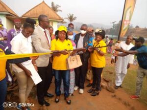 Coupure du ruban pour le Kouna week
